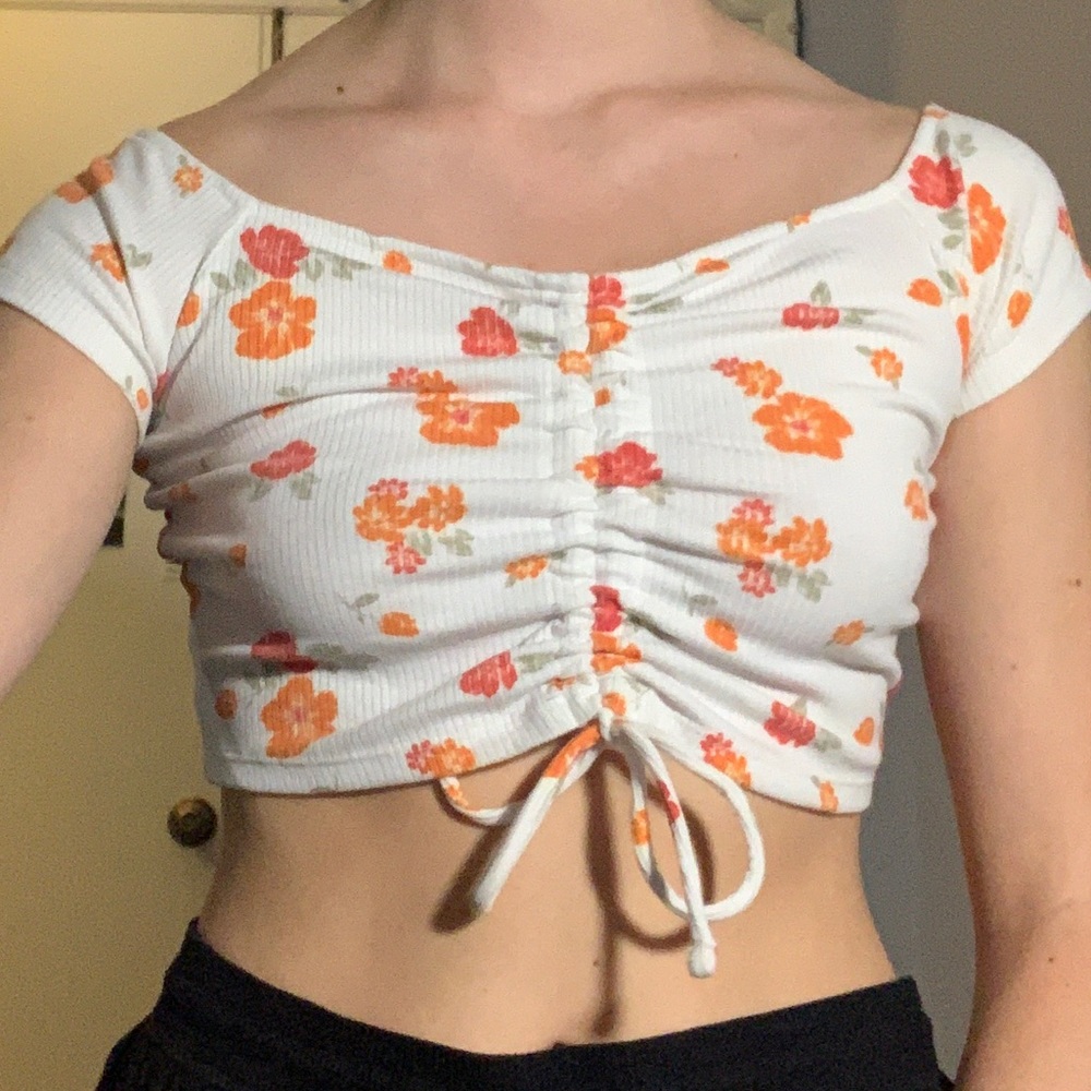 Me to We cropped cinch top